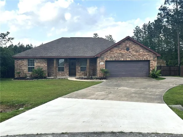 1414 Clark Ct, Moss Bluff, LA 70611