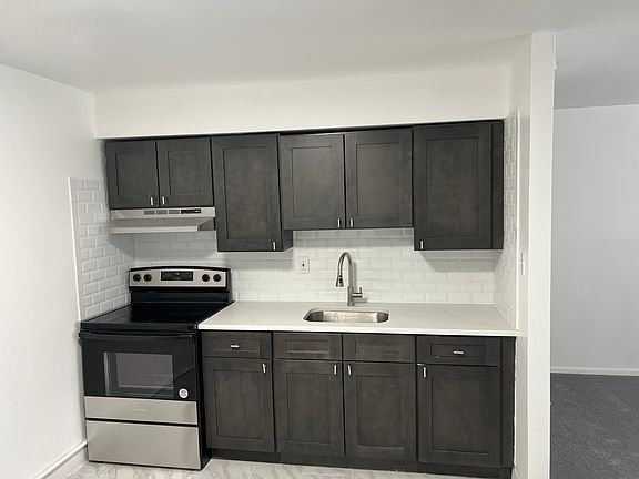 5th image of 120 Saint Charles St APT 7