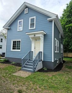 29 Arthur St, Warwick, RI, 02888