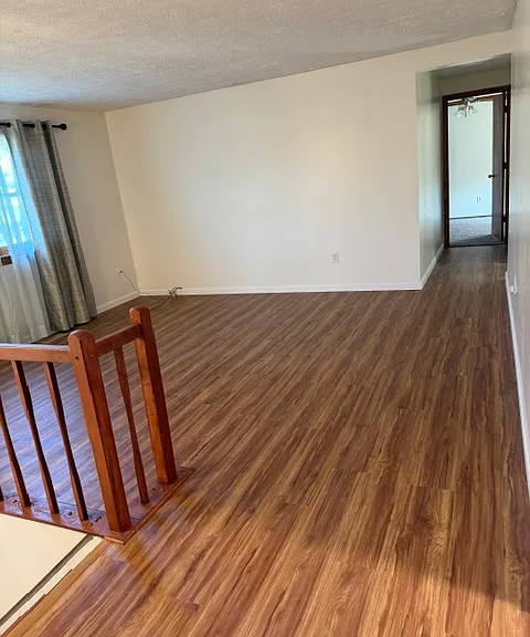 402 Woodcock Dr — Photo 38