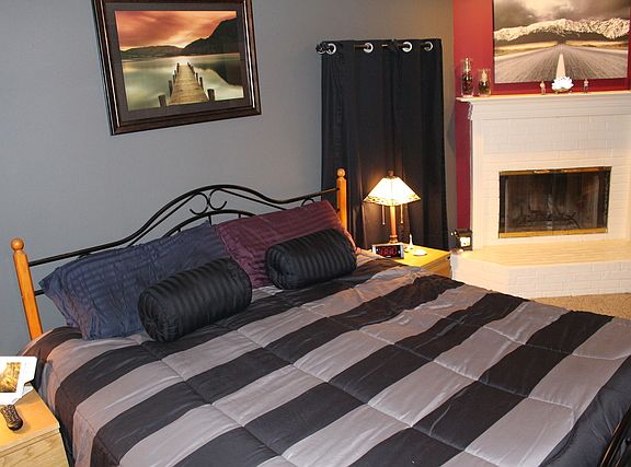 5th image of 1285 Henry Ave