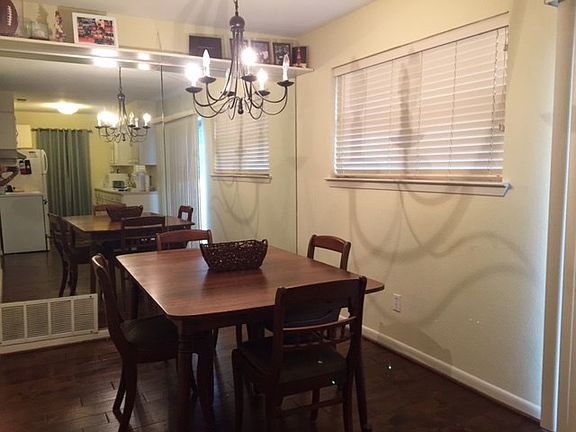 3rd image of 412 Cocopa Dr