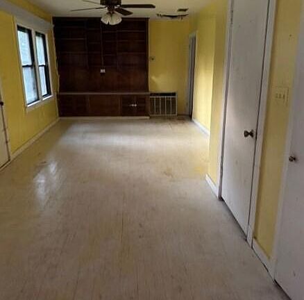 5th image of 109 Bailey Ave