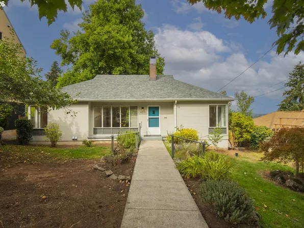 409 Jackson St, Oregon City, OR 97045