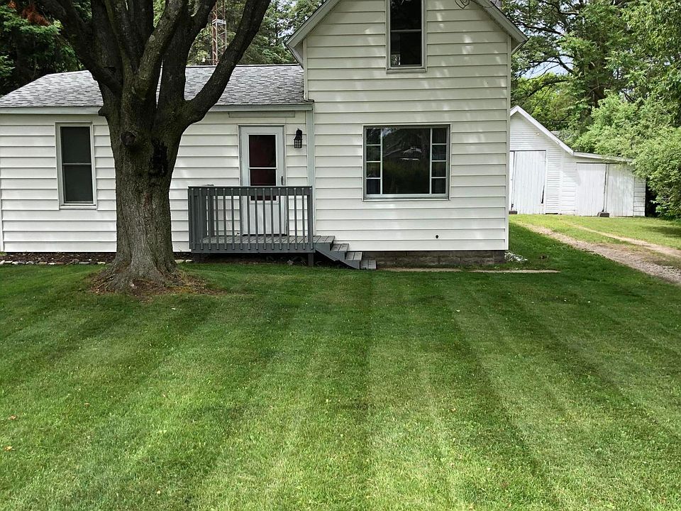 1st image of 719 N Emily St