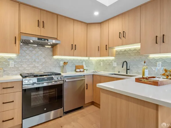 147 Gaven St, San Francisco, CA 94134