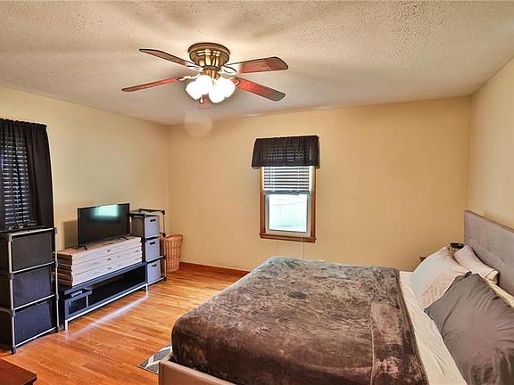 5th image of 1718 S 5th St