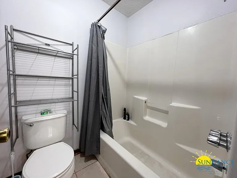 437 Shoal Lake Dr — Photo 10