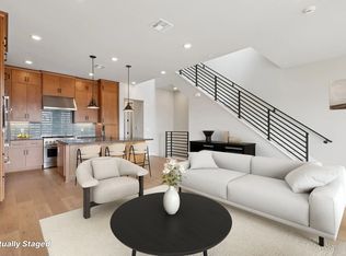 137 10th St, Marina, CA 93933