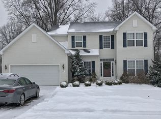 457 Northpointe Blvd, Amherst, OH