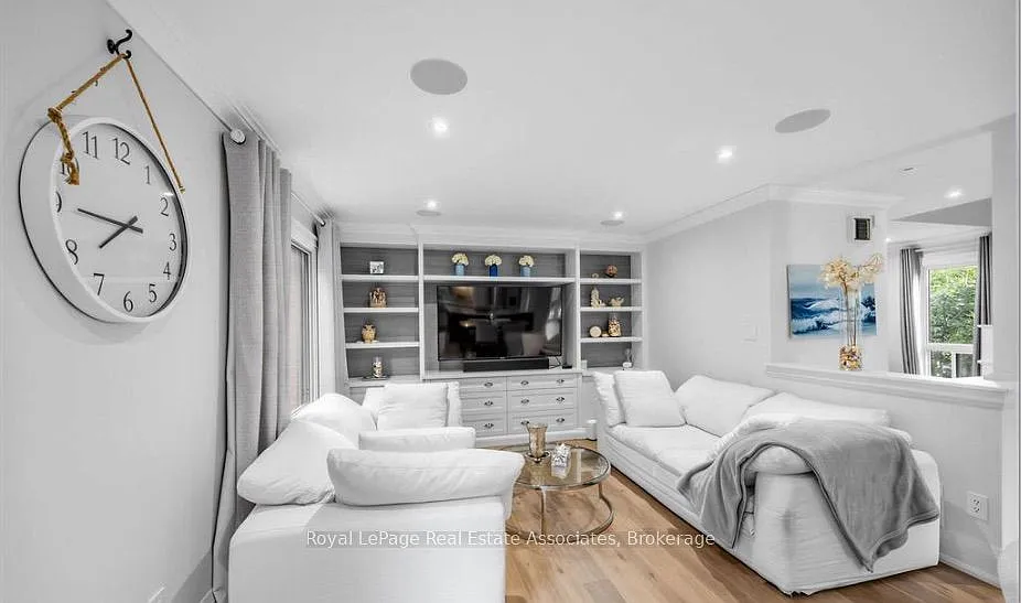 4 bed, $4,500 — Photo 2