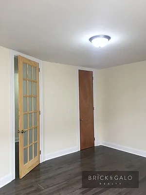 Rented by BRICK & GALO REALTY CORP | media 30