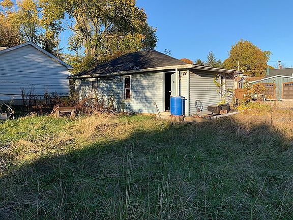 4th image of 41 Friedenstahl Ave