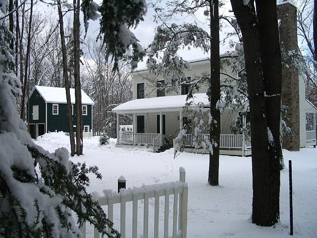 House & Barn in winter