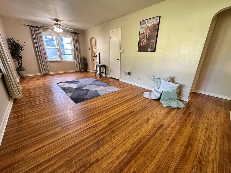 100 Norfolk Rd — Photo 15