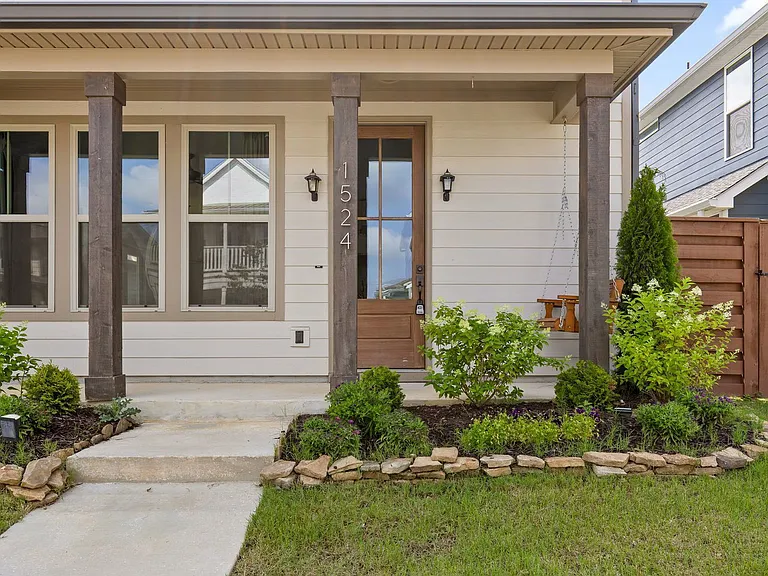 1524 Farmhouse Trl — Photo 45