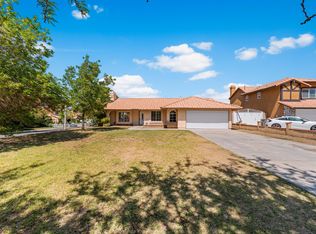 1333 Springline Dr, Palmdale, CA 93550