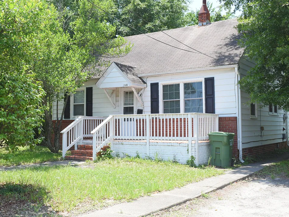 2146 Carolina Beach Rd
