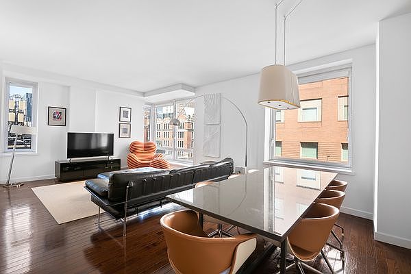1st image of 462 W 58th St #6BB