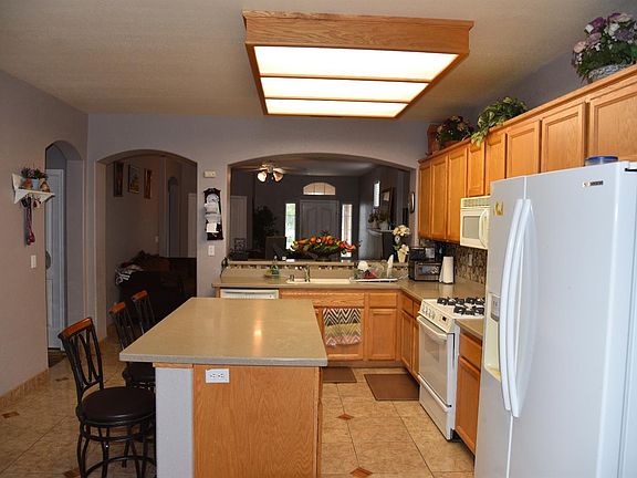 4th image of 1047 Petty Ct