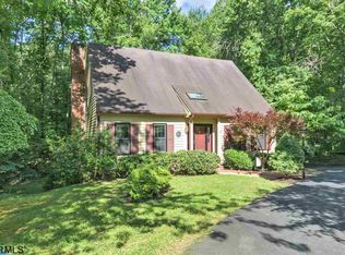 800 Quail Ridge Cir, Earlysville, VA 22936