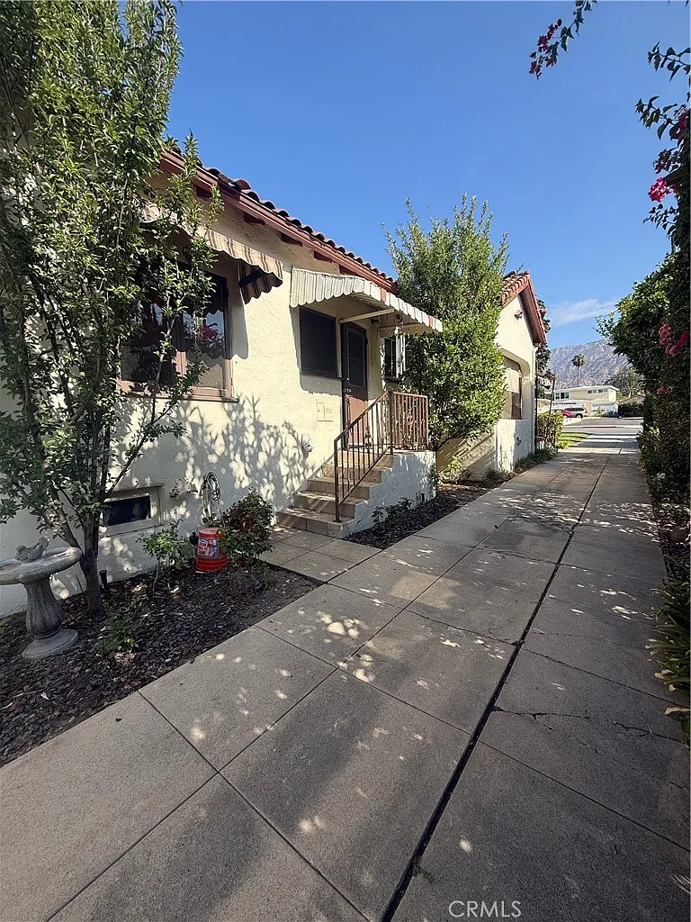 2 bed, 1238 sqft, $3,700 — Photo 4