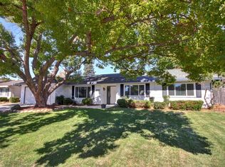 8717 Valley Oak Ln, Elk Grove, CA 95624