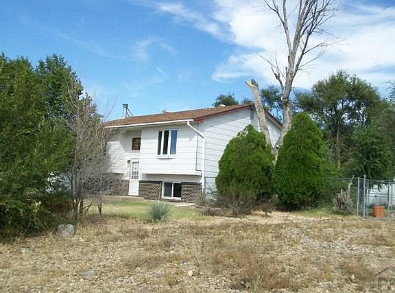4th image of 2021 College Dr