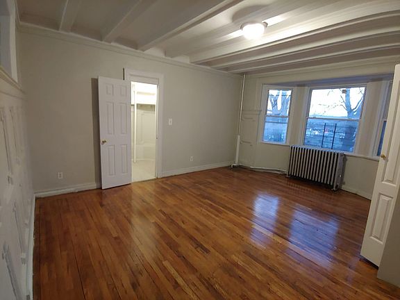 2nd image of 2241 Sedgwick Ave #11