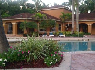1265 Wildwood Lakes Blvd APT 303, Naples, FL 34104