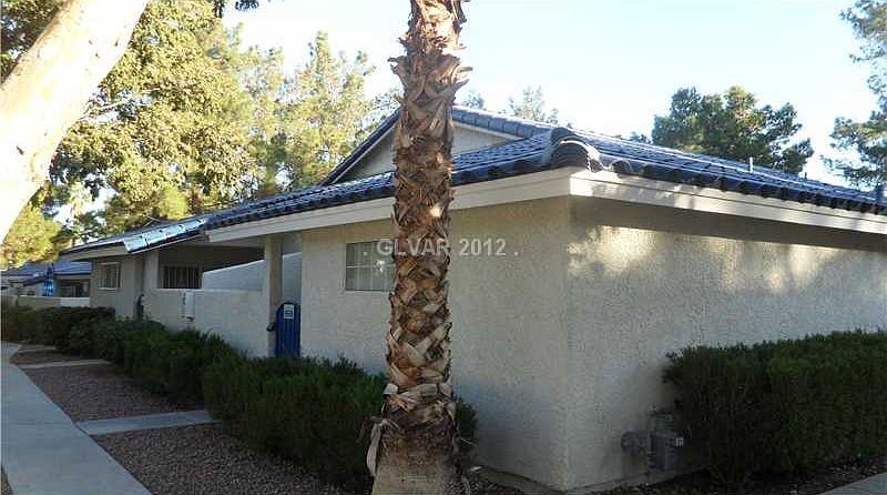 1st image of 2124 Willowbury Dr Unit A
