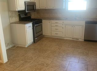 1405 S Lions Ave, Broken Arrow, OK 74012