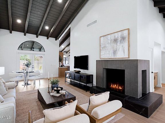 4th image of 6701 N SCOTTSDALE Road #15