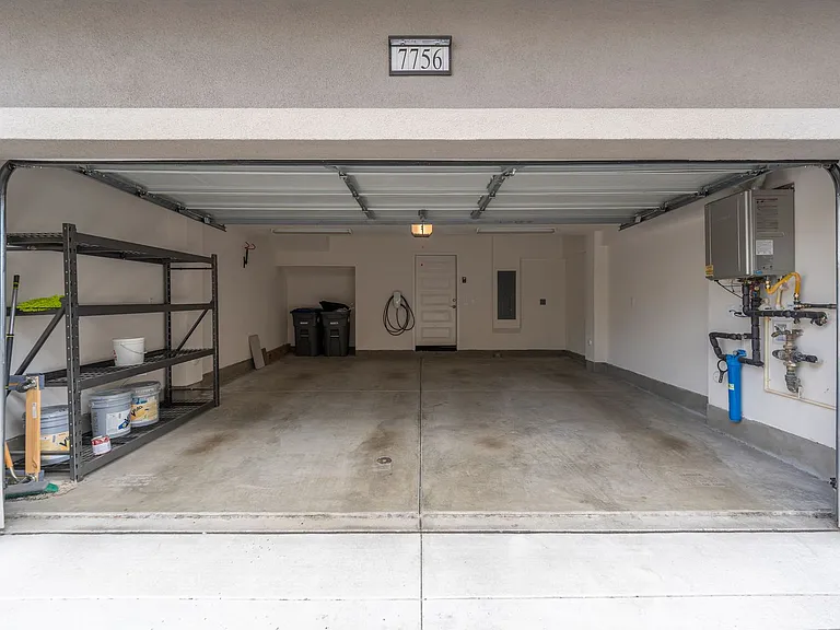 7756 Taylor Ln — Photo 31