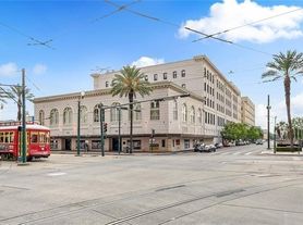 1201 Canal St