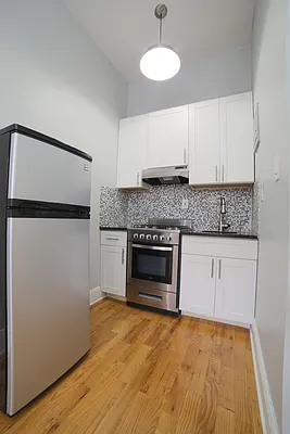 Rented by Prime Square Realty | media 12