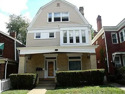 4025 Windsor St #2 photo 1