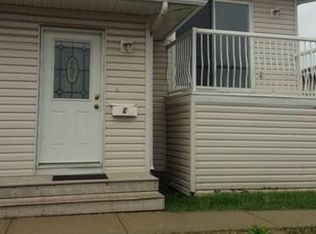 10019 D 108th Ave UNIT C, Grande Prairie, AB T8V1N9