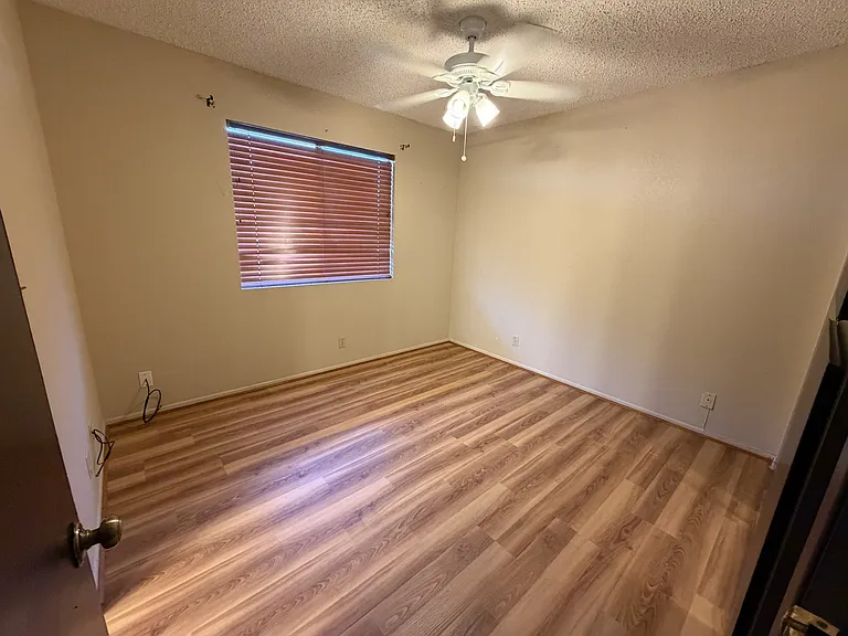 2578 Country Club Dr #2-1 — Photo 16