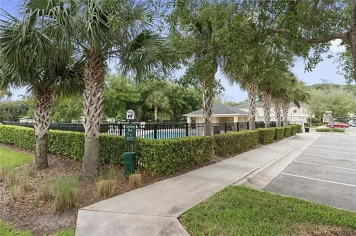 221 Carina Cir — Photo 24