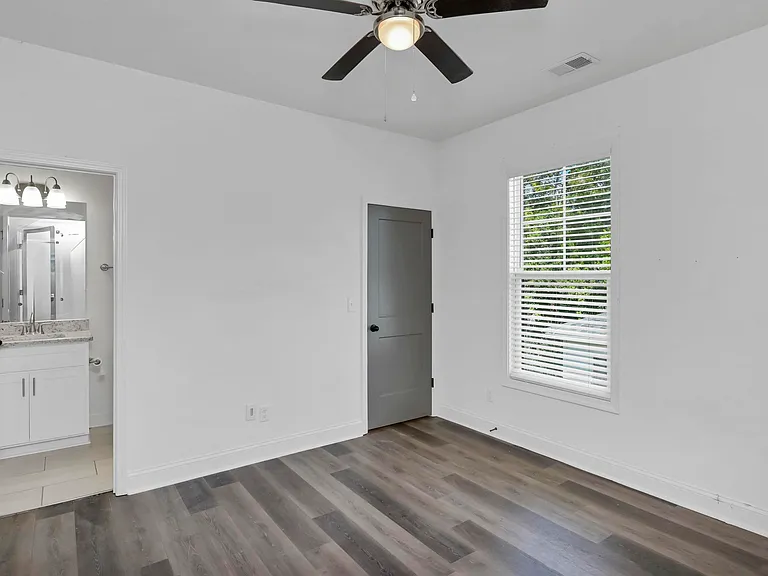 2035 Rosewood Dr #A — Photo 22