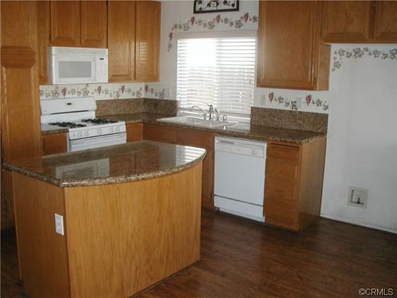 3rd image of 29866 Camino Delores