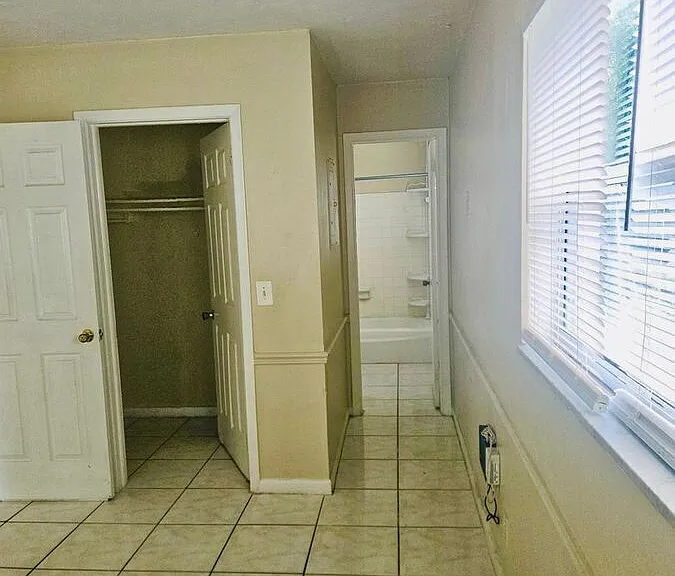 1404 College Park Ct #A — Photo 13