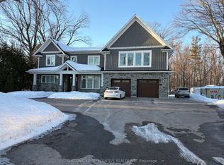 1784 Big Bay Point Rd #C, Innisfil, ON L9S2N1