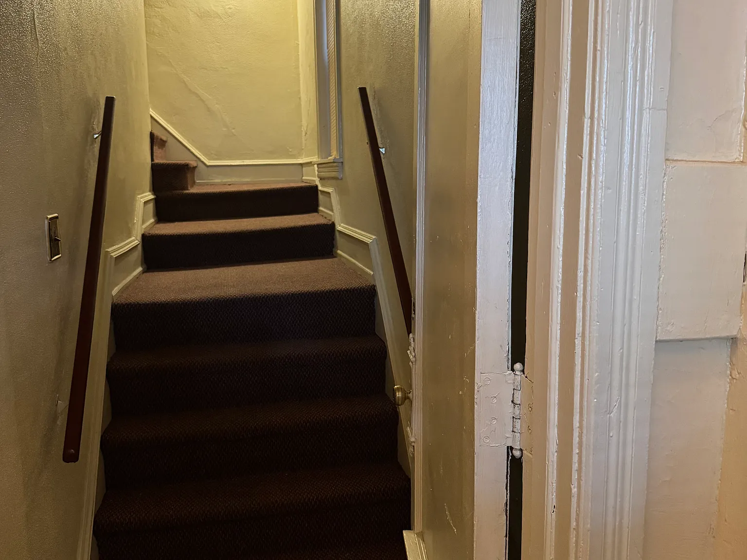 2 bed, 1500 sqft, $1,500 — Photo 3