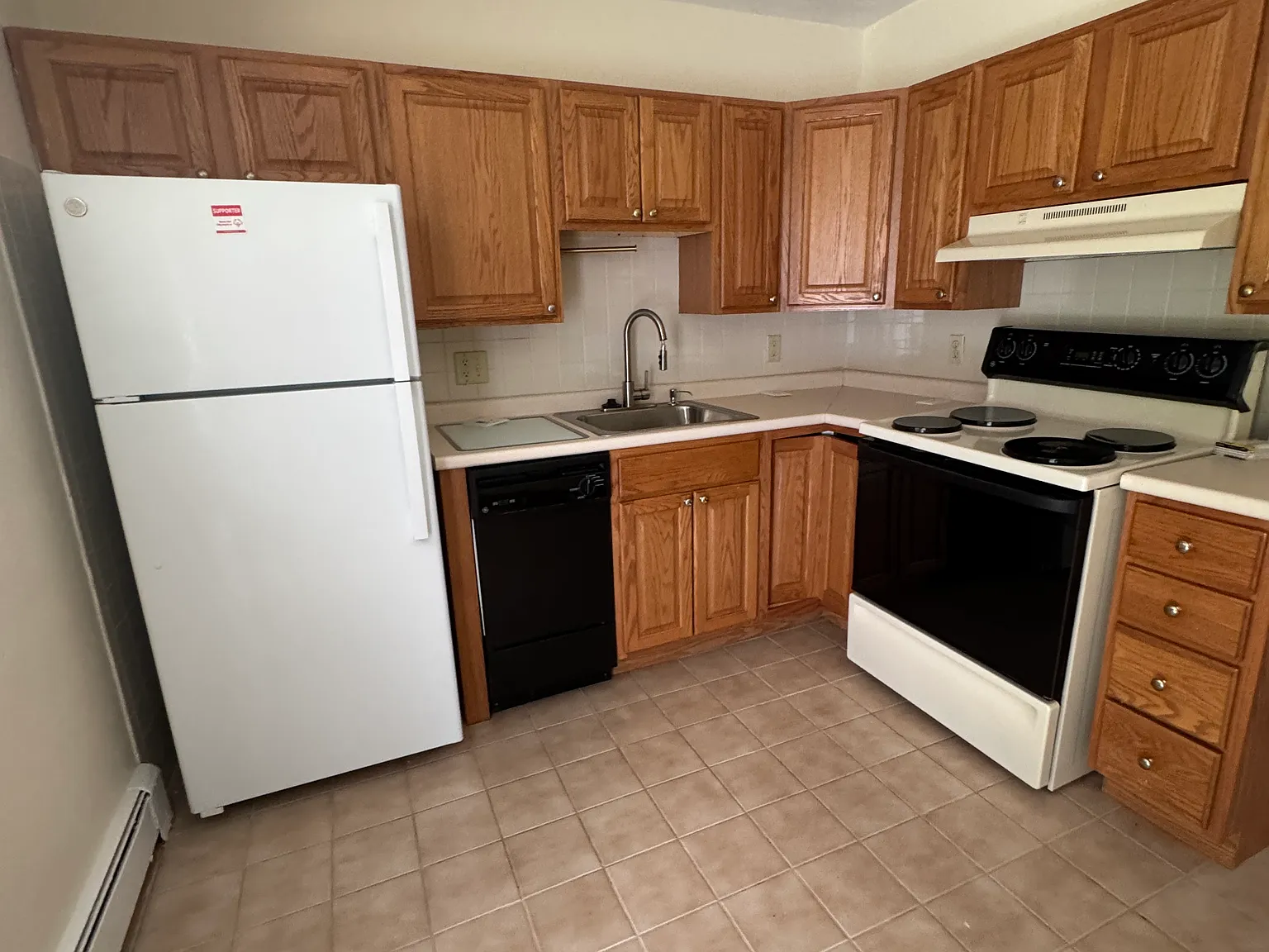 Studio, $1,813 — Photo 1