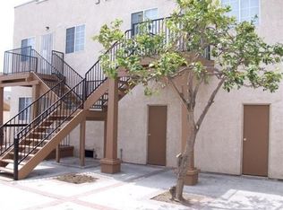 1039 Cerritos Ave, Long Beach, CA 90813