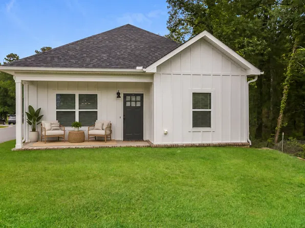 16220 Lamarche Dr, Little Rock, AR 72223