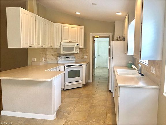 2nd image of 8105 Xenia Ln