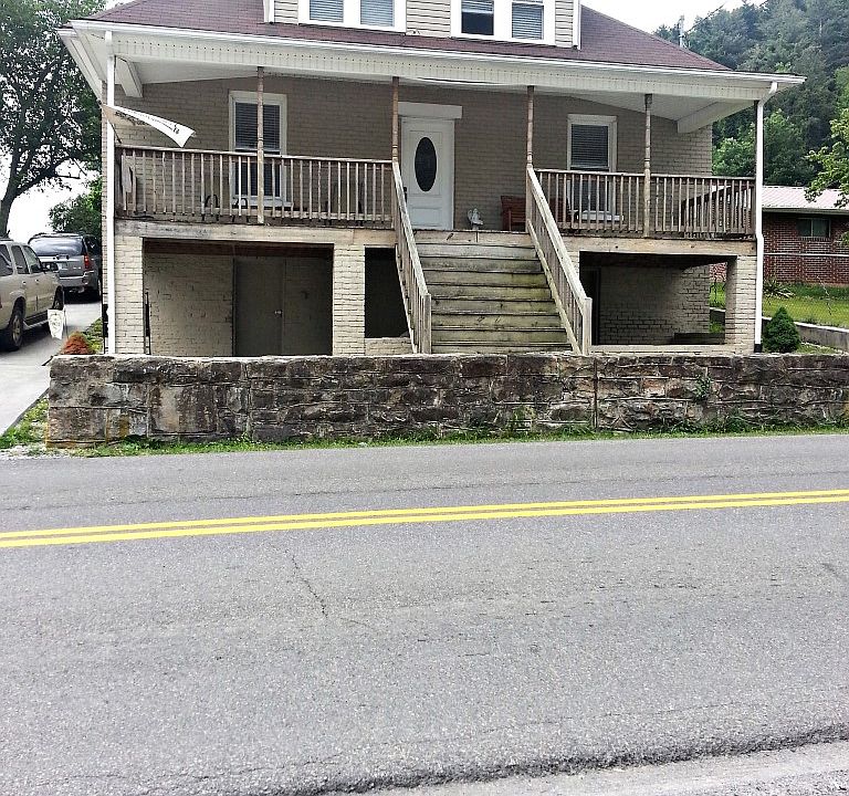 1st image of 1106 Farmer St